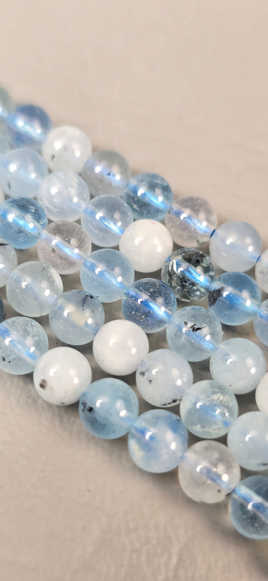 Aquamarine Beads - Round