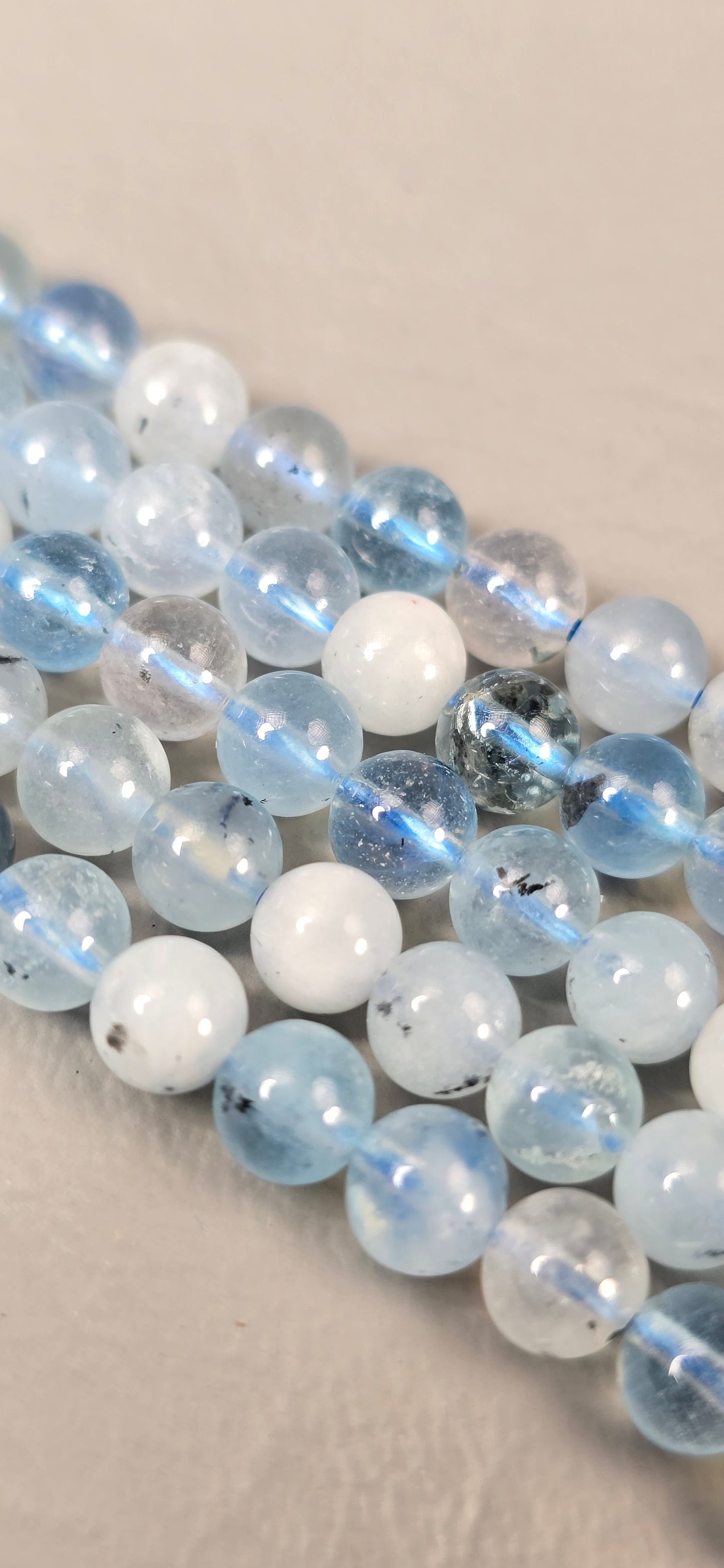 Aquamarine Beads - Round