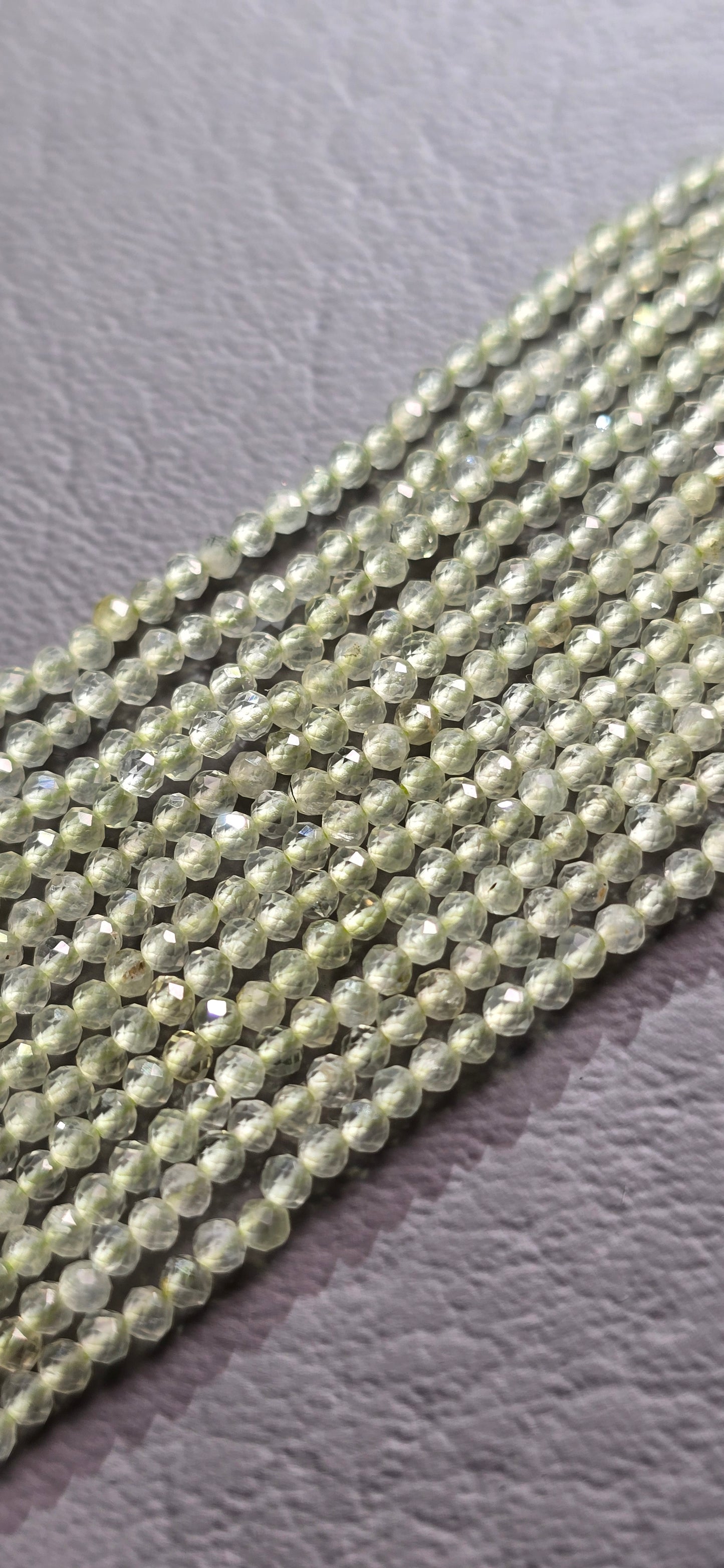 Prehnite Beads - Facet