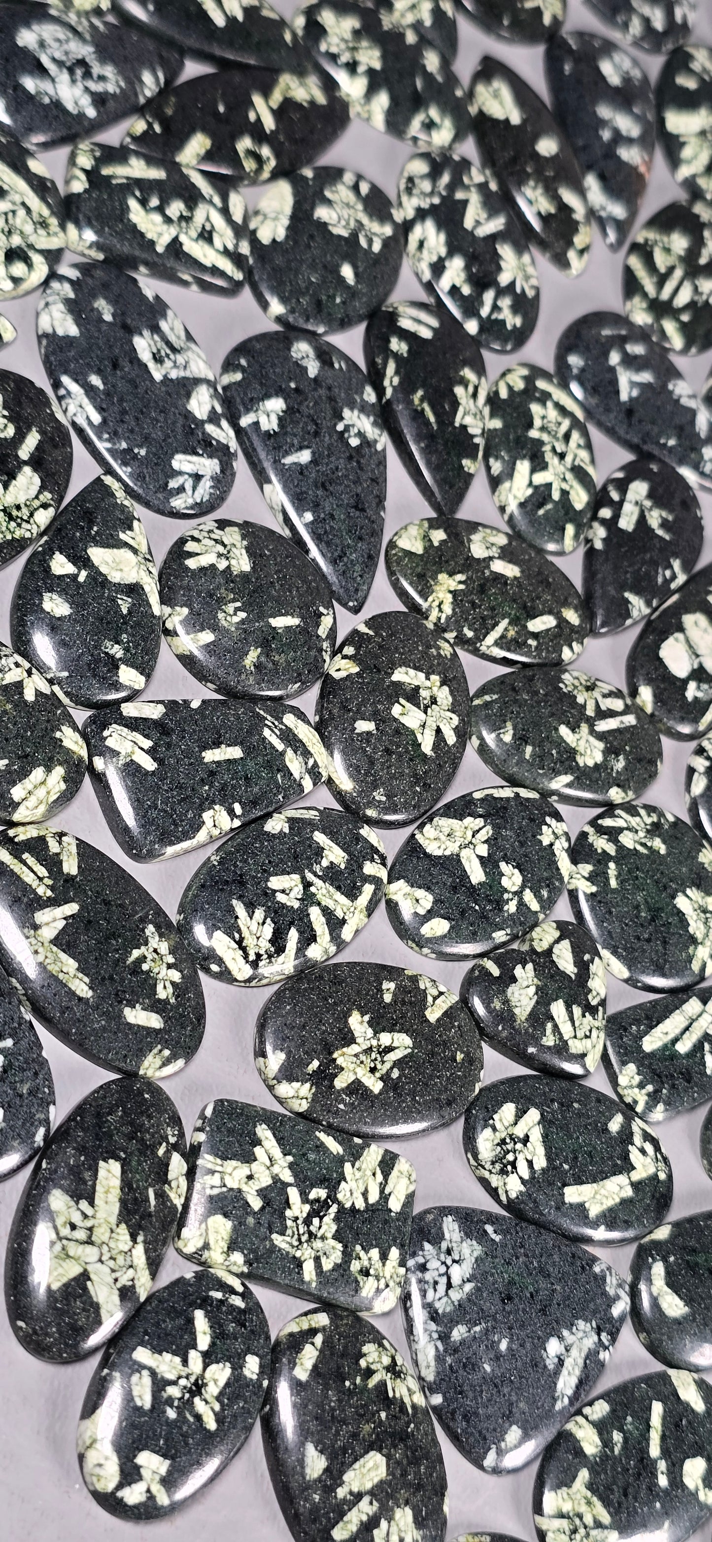 Chinese Writing Rock - Random Cabochon